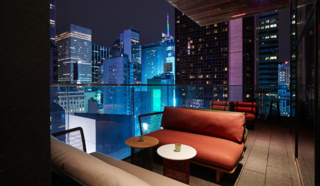 Best Hotels For Solo Travelers in NYC 