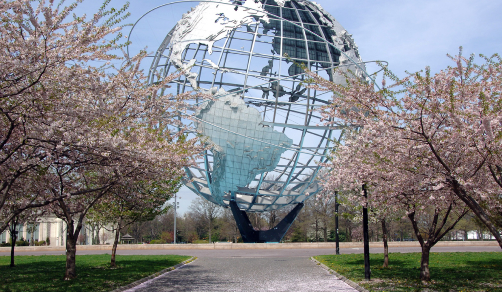 best places to visit in queens
