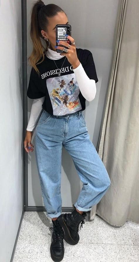 20 School Outfits 2025: Fashion Ideas for Every Season and Style 16 image 13