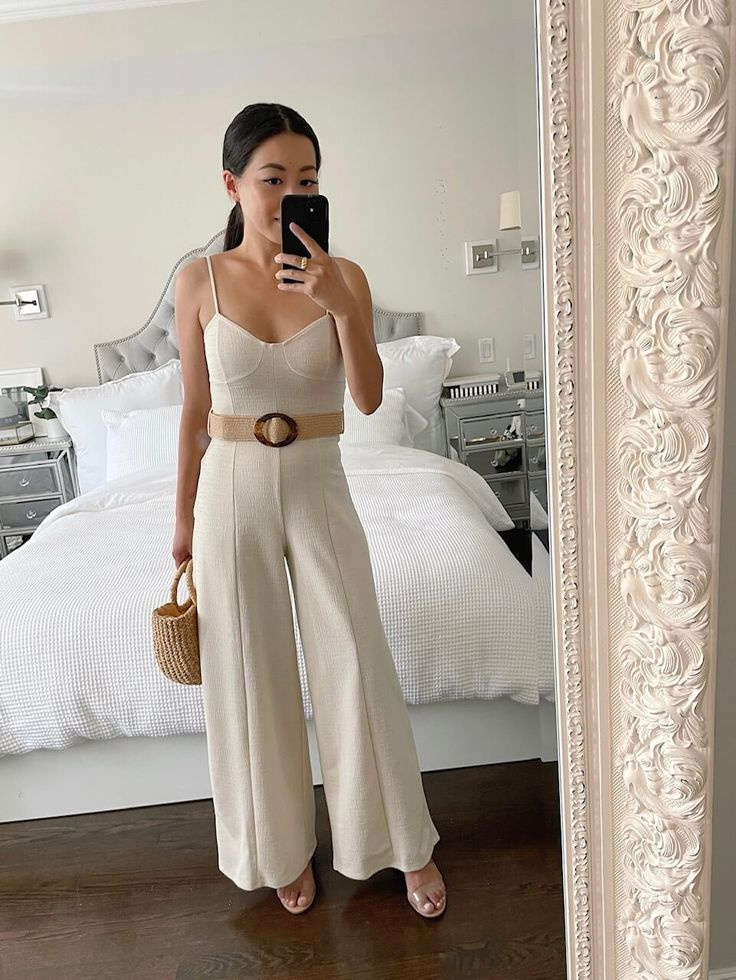 20 Effortless Minimalist Summer Outfits: Stay Cool, Save Time, and Look Timelessly Stylish 11 image 181