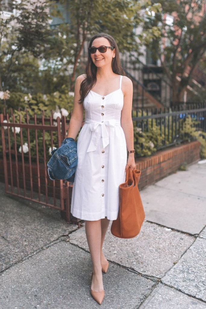 20 Effortless Minimalist Summer Outfits: Stay Cool, Save Time, and Look Timelessly Stylish 17 image 187
