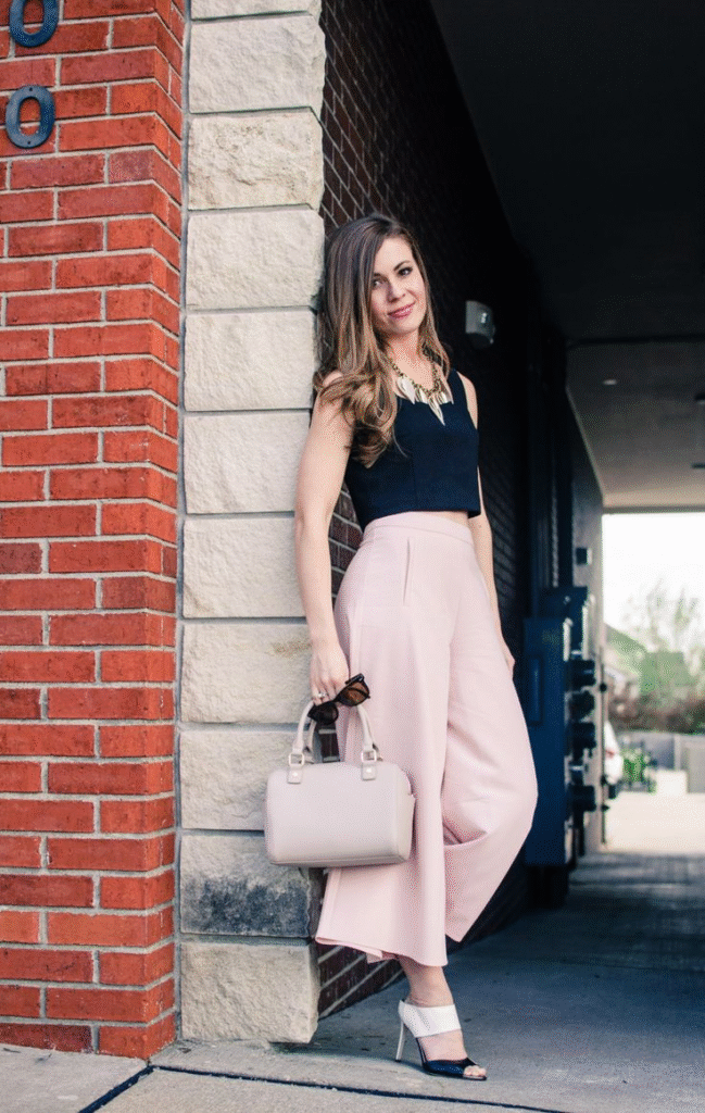 20 Effortless Minimalist Summer Outfits: Stay Cool, Save Time, and Look Timelessly Stylish 20 image 190