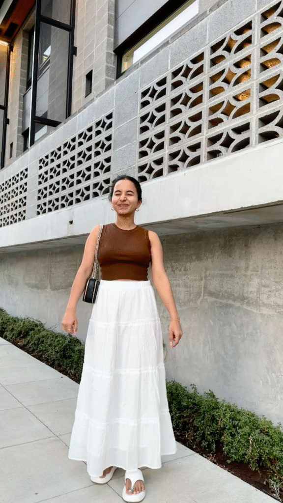 20 Effortless Minimalist Summer Outfits: Stay Cool, Save Time, and Look Timelessly Stylish 21 image 191