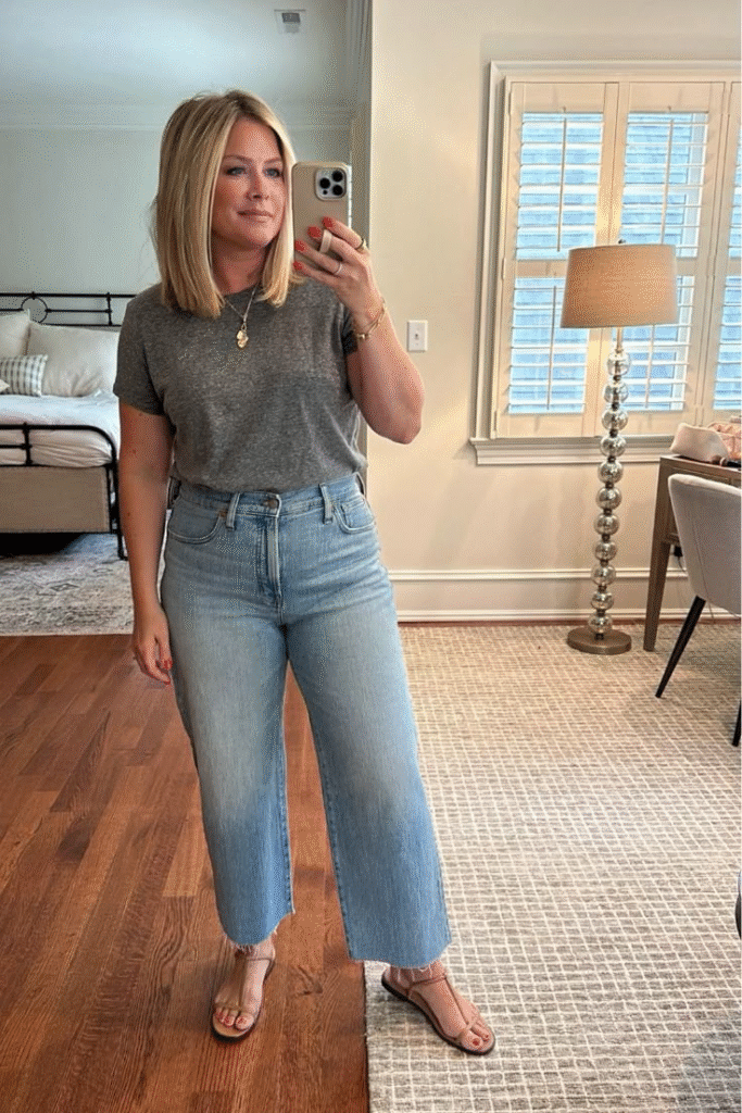 25 Summer Outfits for Women Over 50 in 2025: Stylish, Comfortable, and Ageless 22 image 44